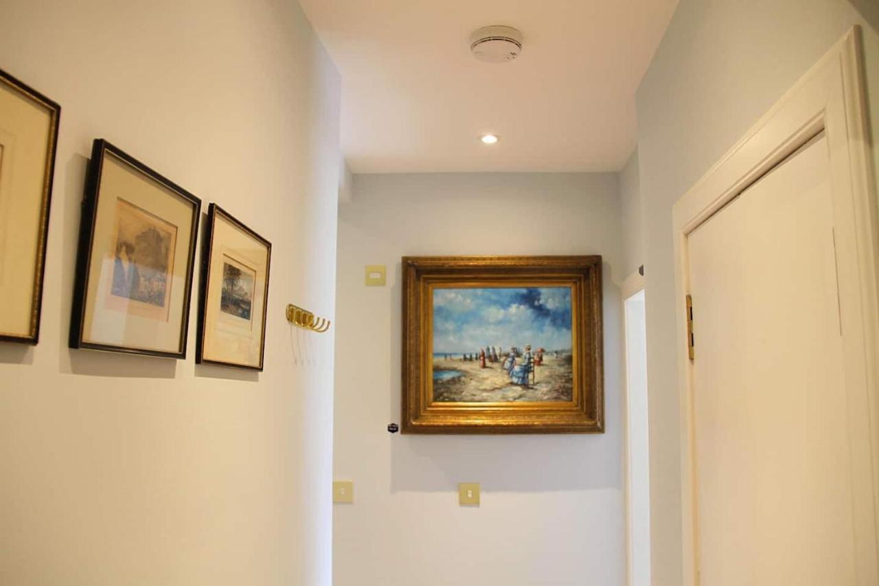 Upper Bow - Luxurious, Modern 1Br Apartment Near Castle Edinburgh Exterior photo